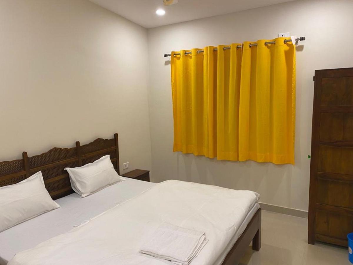 Shikhar Bunglow - A Stunning Valley View Bungalow In Mount Abu Bed & Breakfast Exterior foto