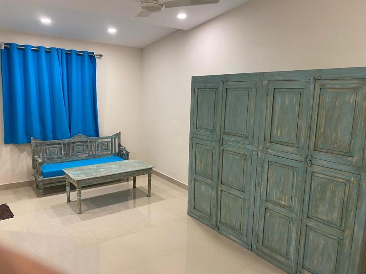 Shikhar Bunglow - A Stunning Valley View Bungalow In Mount Abu Bed & Breakfast Exterior foto