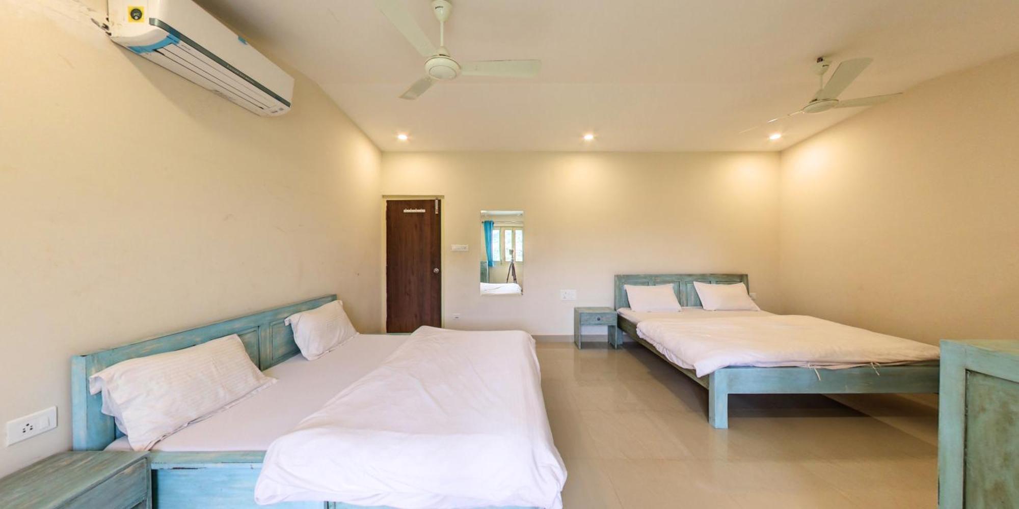 Shikhar Bunglow - A Stunning Valley View Bungalow In Mount Abu Bed & Breakfast Exterior foto