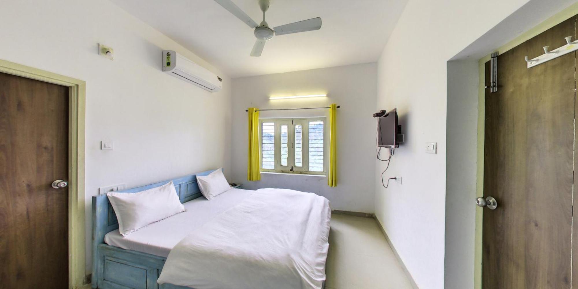 Shikhar Bunglow - A Stunning Valley View Bungalow In Mount Abu Bed & Breakfast Exterior foto